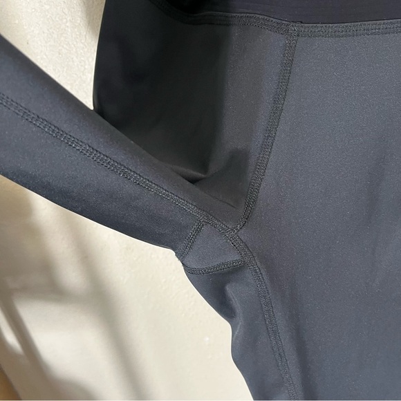 BEYOND THE BUMP x BEYOND YOGA Maternity Black Lace Leggings - Picture 7 of 12